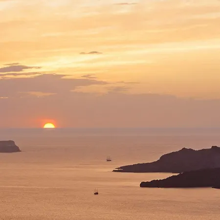 Aparthotel Azzurro Messaria (Santorini)