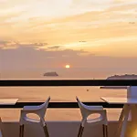 Azzurro 4*